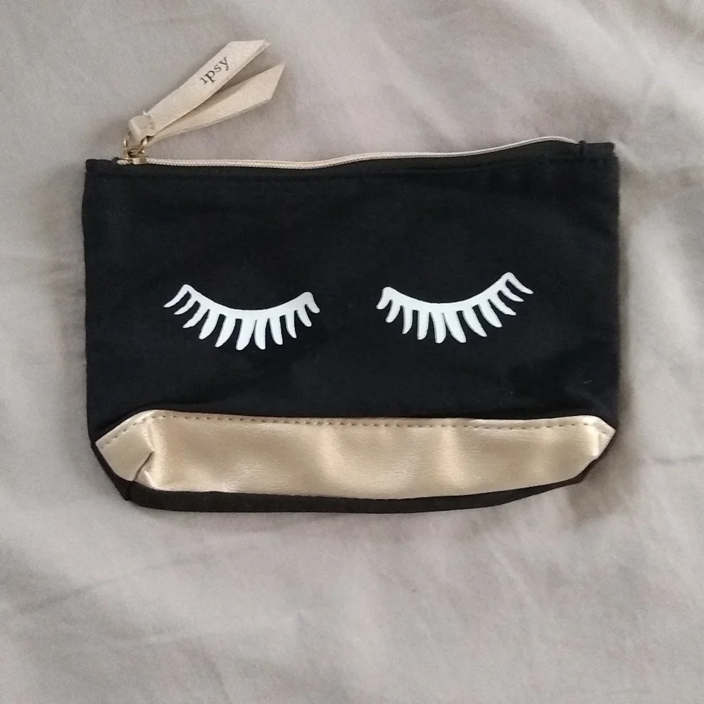 💙 Ipsy Black‎ Eyelashes Makeup Bag (3 for $20)